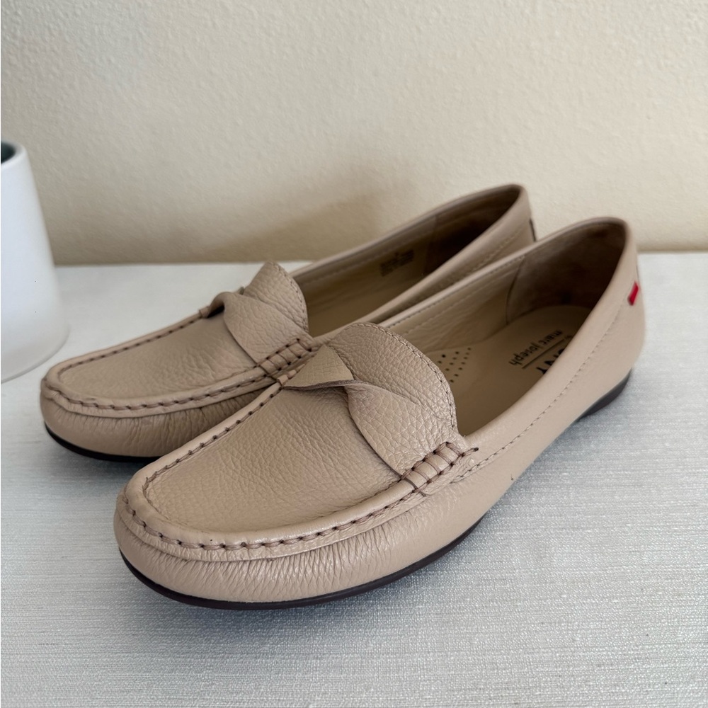 MJNY Marc Joseph Beverly Road Beige Leather Women's Classic Loafers